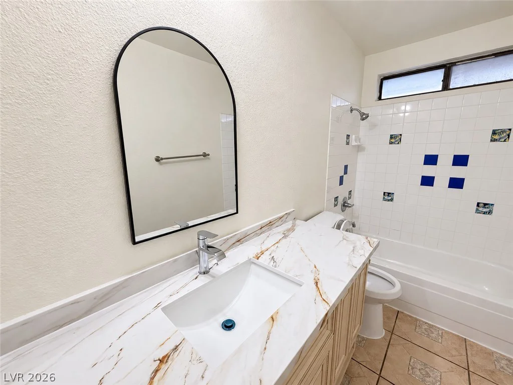 6544 Hartwood, Las Vegas, NV 89108
