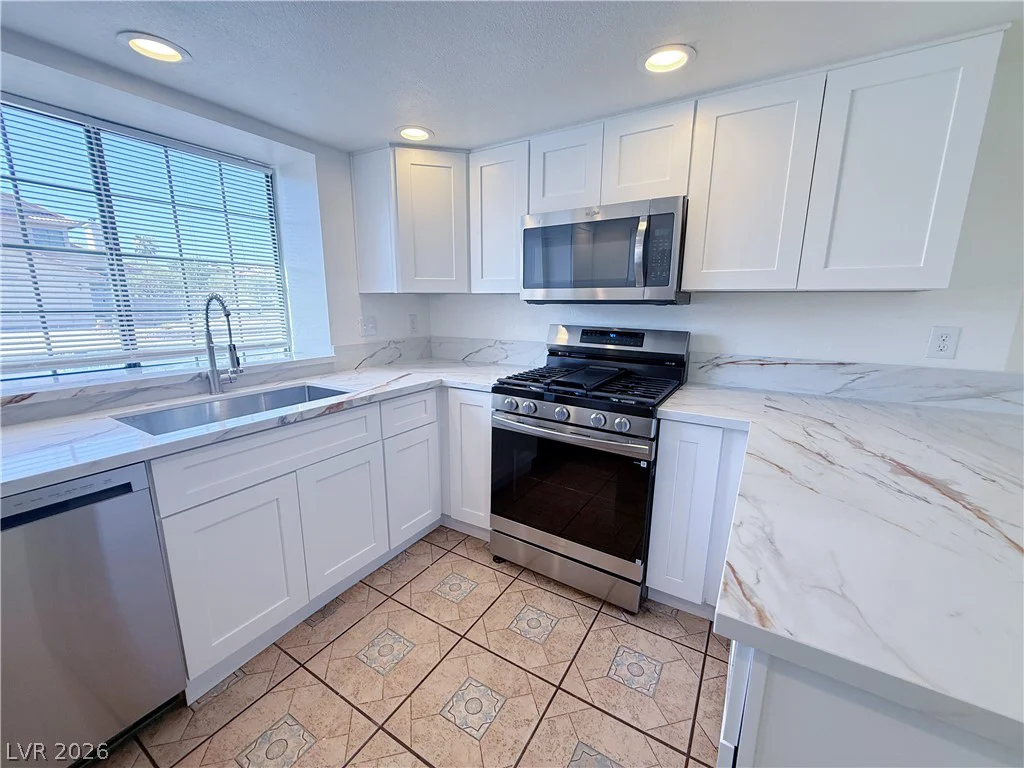 6544 Hartwood, Las Vegas, NV 89108