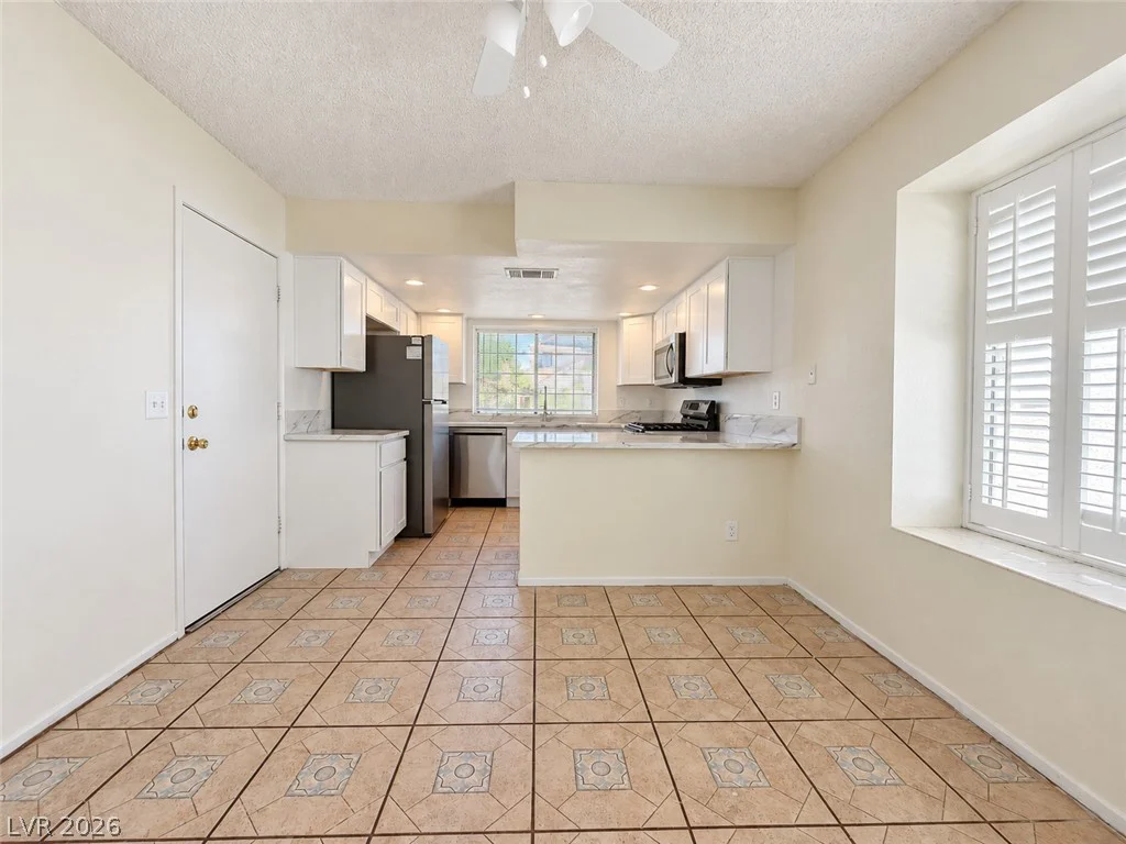 6544 Hartwood, Las Vegas, NV 89108