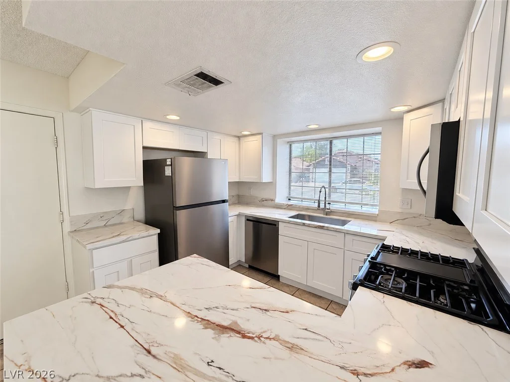 6544 Hartwood, Las Vegas, NV 89108