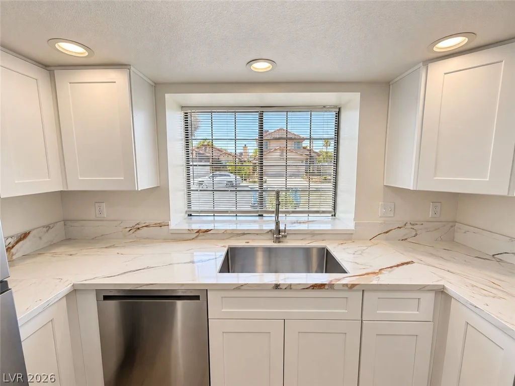 6544 Hartwood, Las Vegas, NV 89108