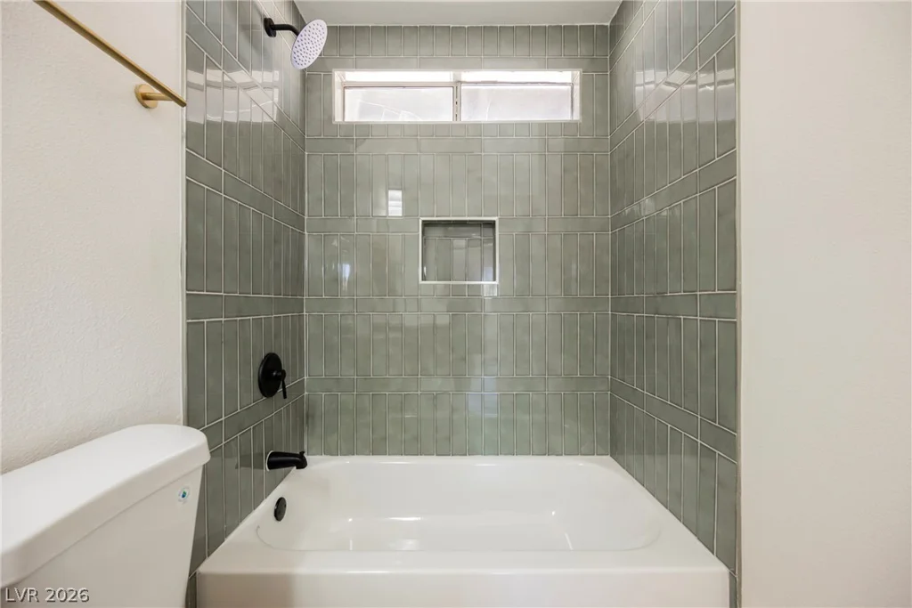 4972 Orinda, Las Vegas, NV 89120