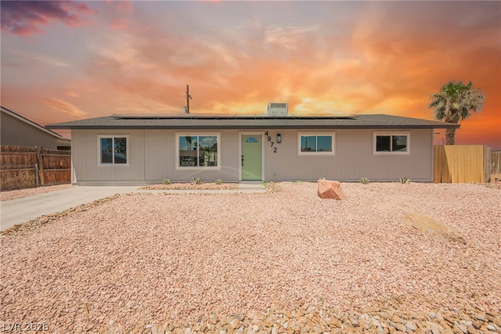 4972 Orinda, Las Vegas, NV 89120