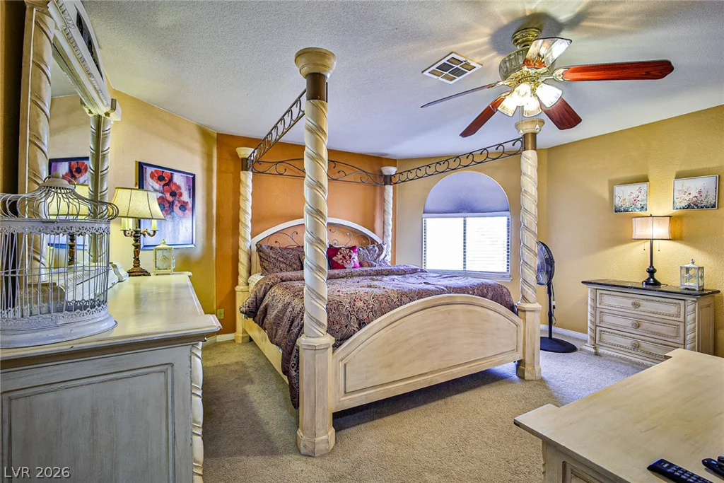 2769 Laguna Shores, Las Vegas, NV 89121