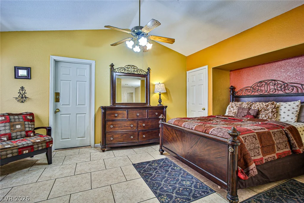 2769 Laguna Shores, Las Vegas, NV 89121