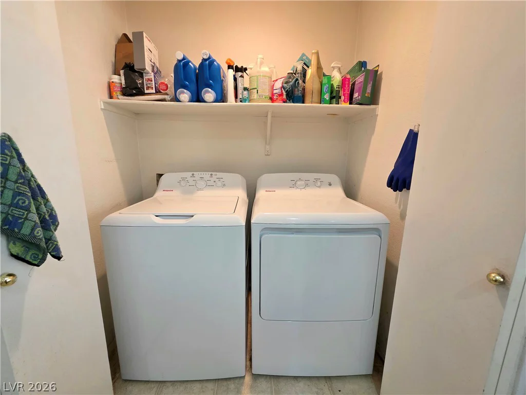 4937 Secret Rock, Las Vegas, NV 89122