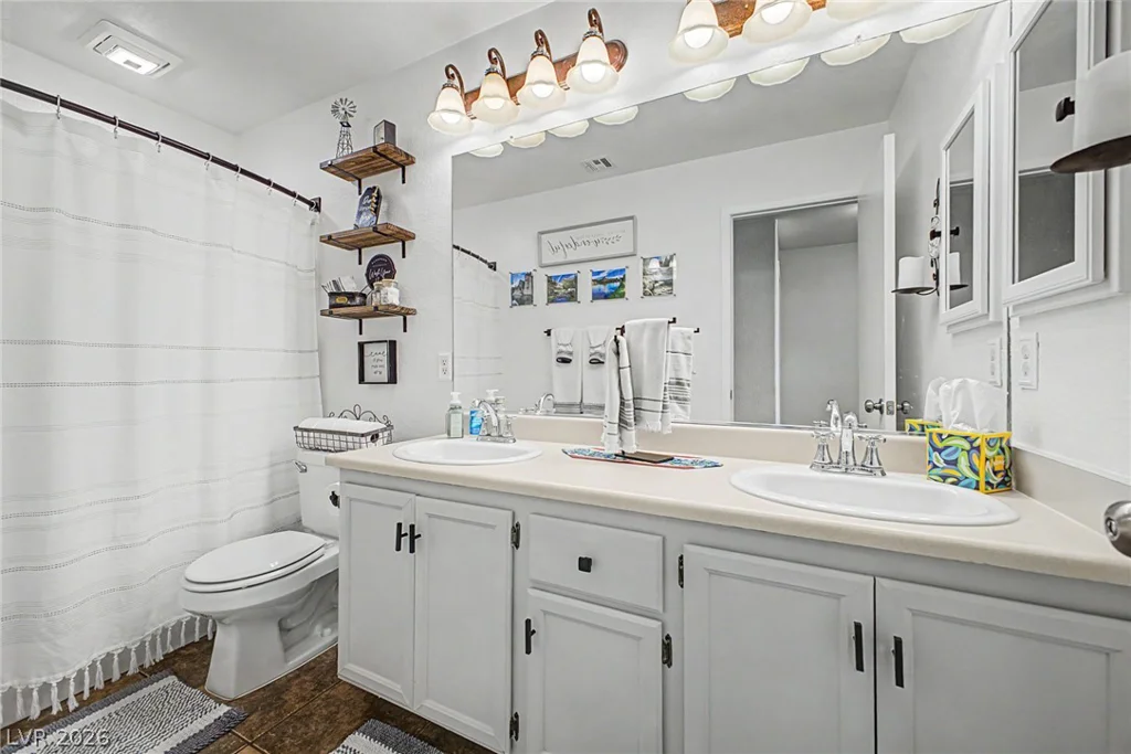 413 Don Pedro, North Las Vegas, NV 89031