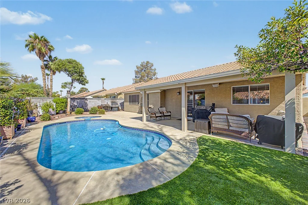 413 Don Pedro, North Las Vegas, NV 89031