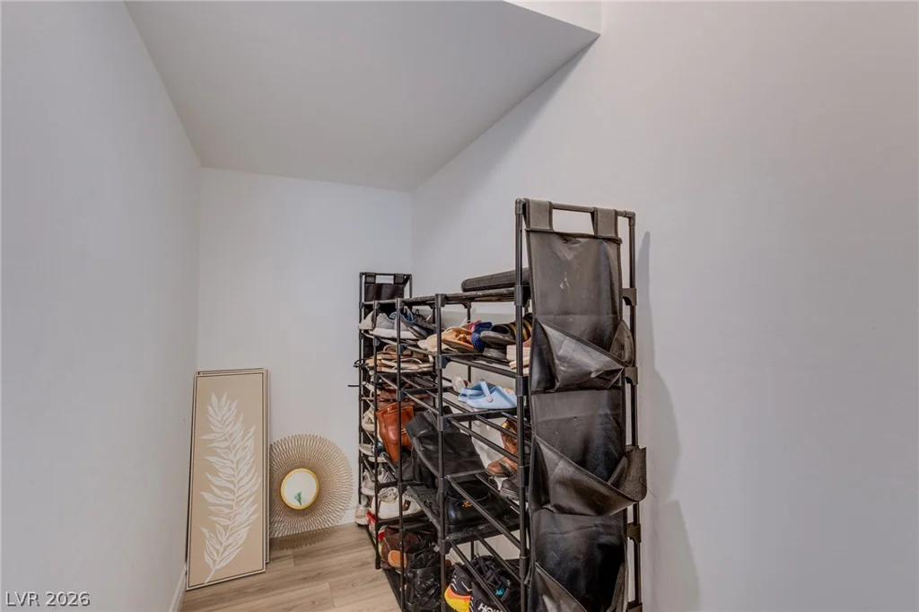 10080 Desert Azure, Las Vegas, NV 89178