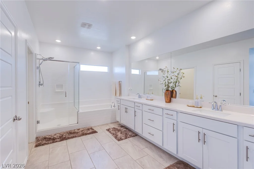 10080 Desert Azure, Las Vegas, NV 89178