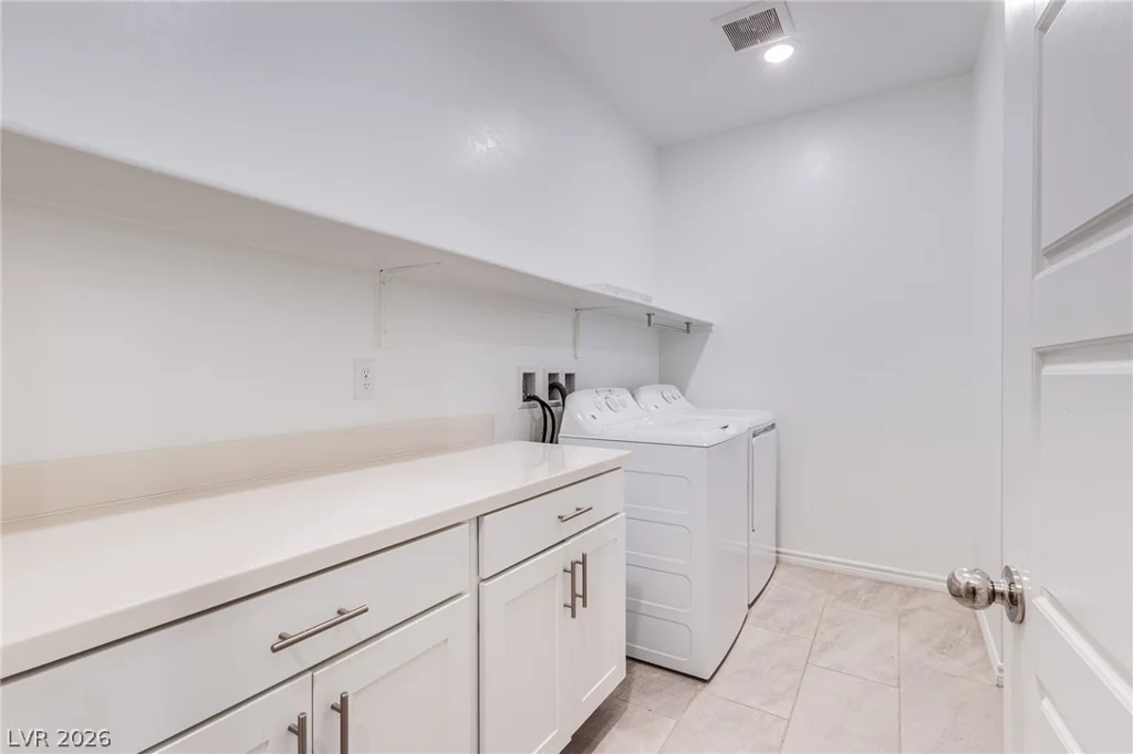 10080 Desert Azure, Las Vegas, NV 89178