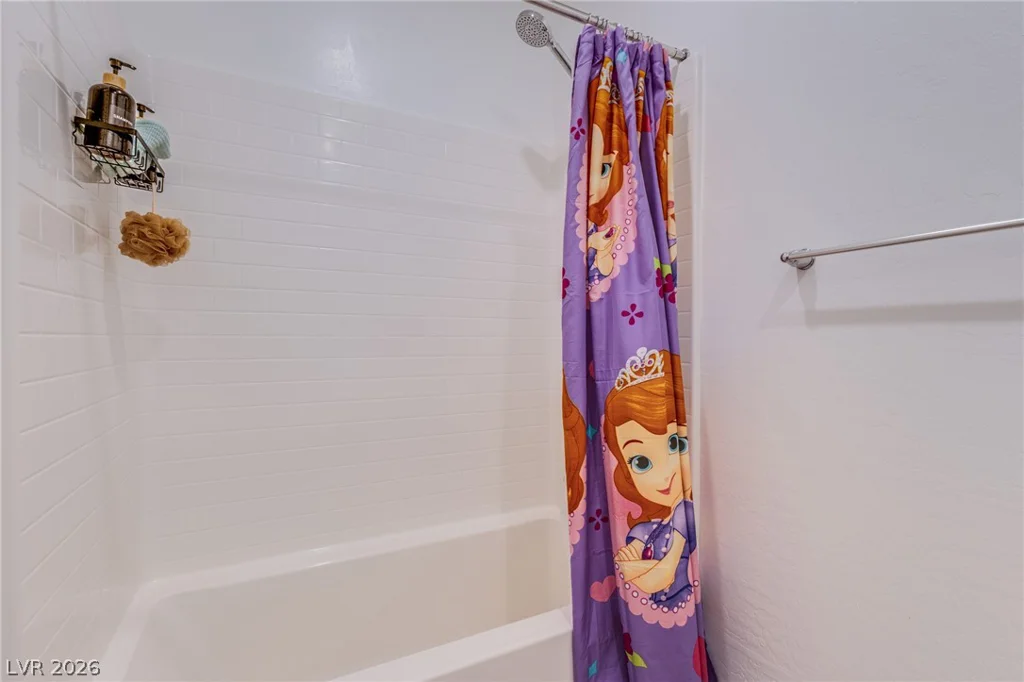 10080 Desert Azure, Las Vegas, NV 89178