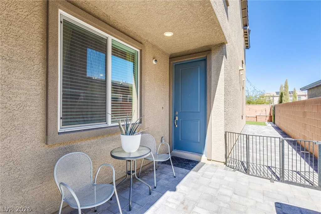 10080 Desert Azure, Las Vegas, NV 89178