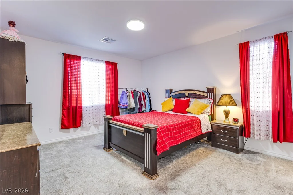 10080 Desert Azure, Las Vegas, NV 89178