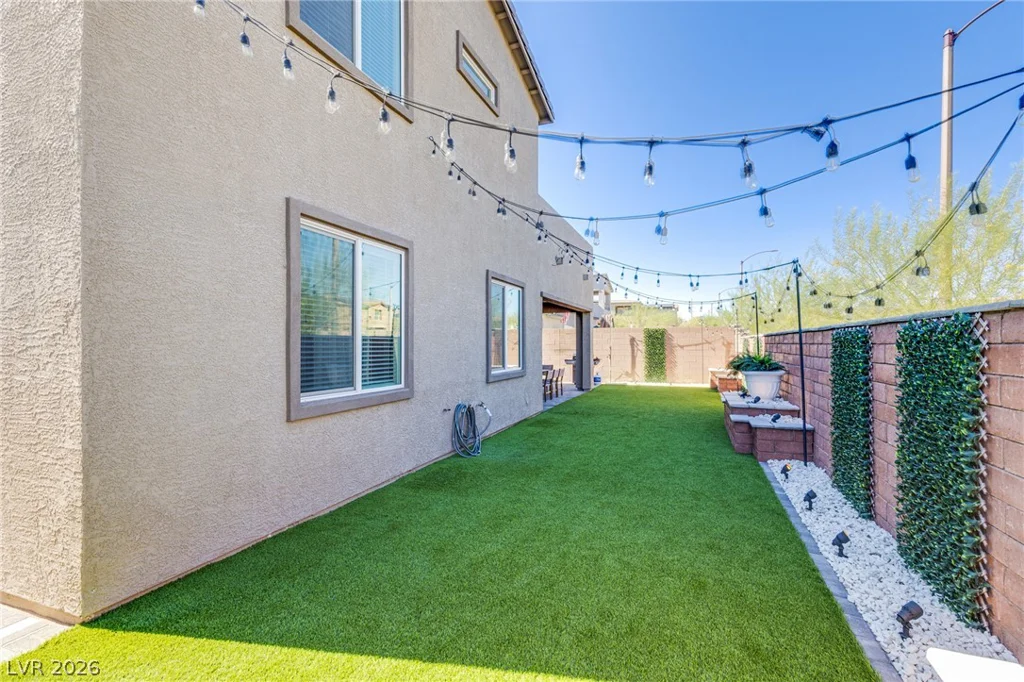 10080 Desert Azure, Las Vegas, NV 89178