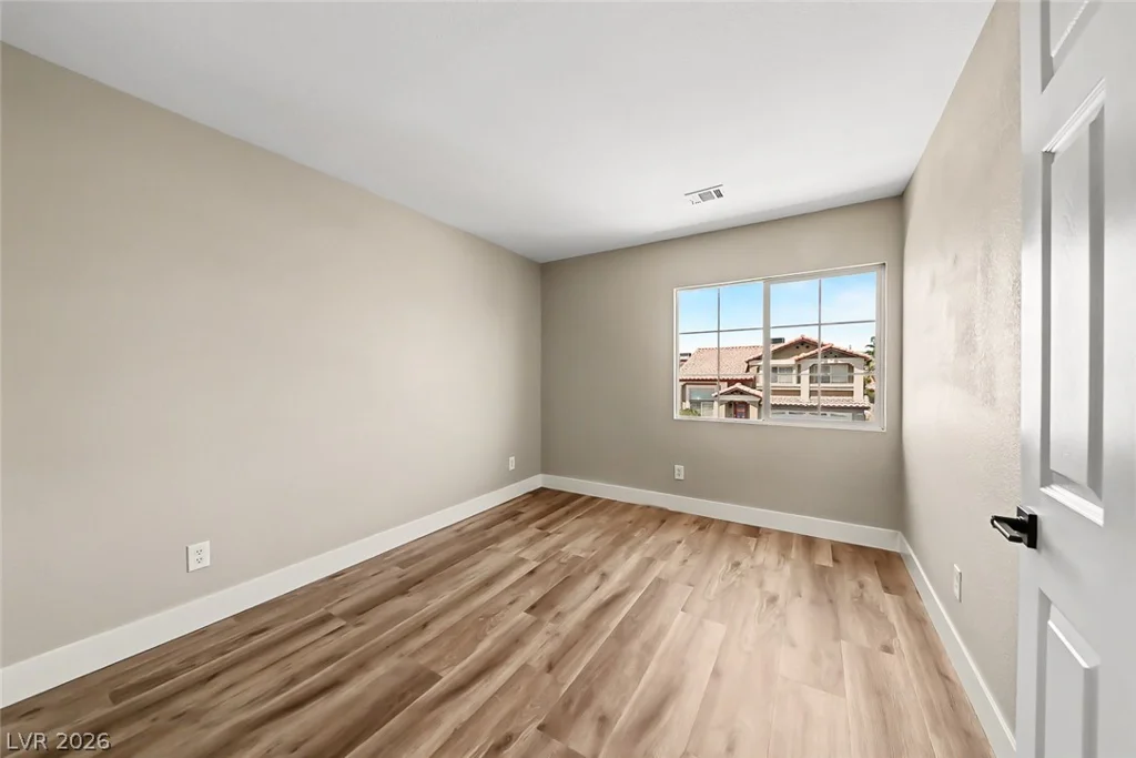 8753 Harvest Valley, Las Vegas, NV 89129
