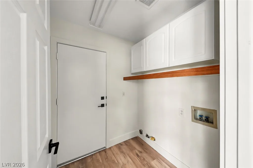 8753 Harvest Valley, Las Vegas, NV 89129