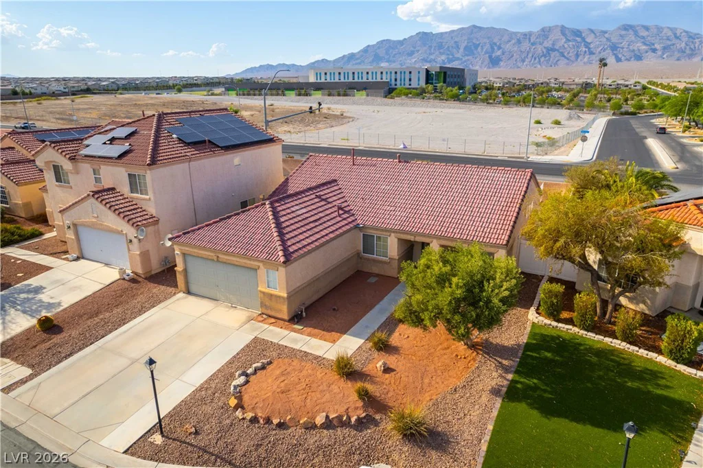 308 Horse Pointe, North Las Vegas, NV 89084