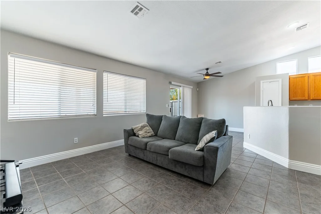308 Horse Pointe, North Las Vegas, NV 89084