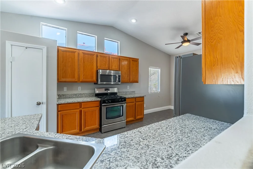 308 Horse Pointe, North Las Vegas, NV 89084
