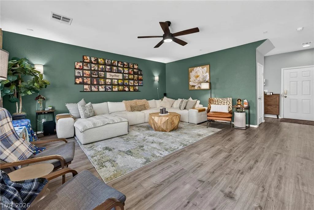 6684 Mojave Blush, Las Vegas, NV 89122