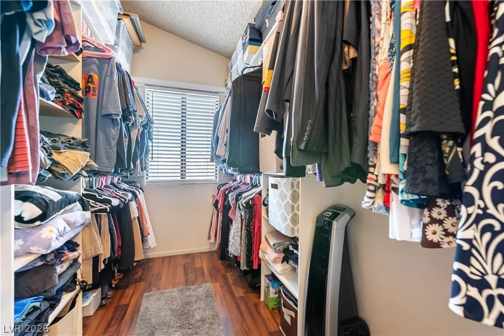 138 Monteen, Henderson, NV 89074