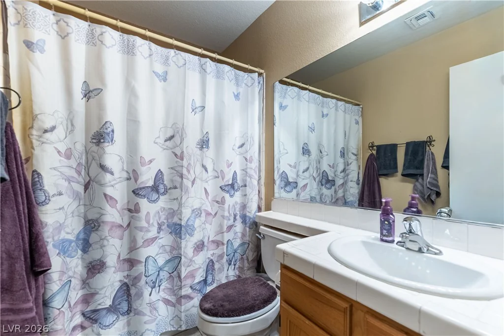138 Monteen, Henderson, NV 89074