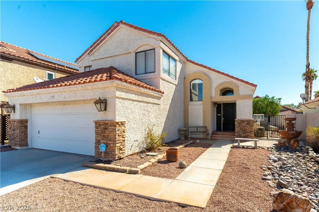 138 Monteen, Henderson, NV 89074