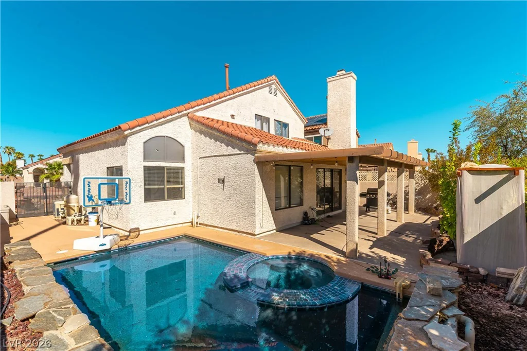 138 Monteen, Henderson, NV 89074