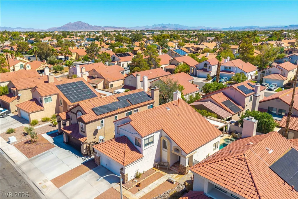 138 Monteen, Henderson, NV 89074