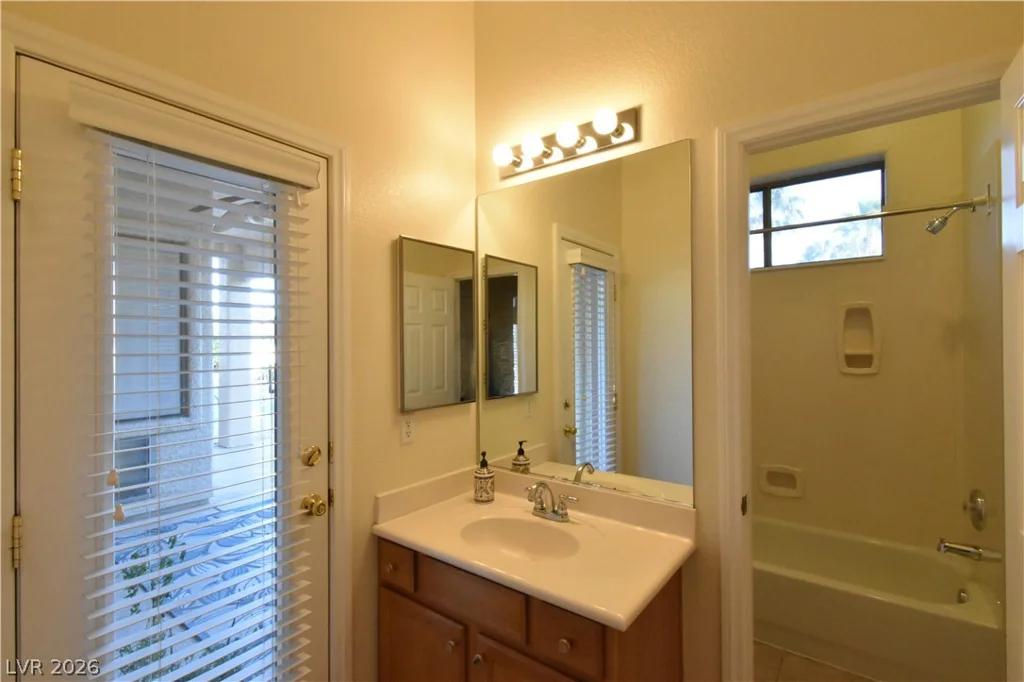 2312 Alpine Pointe, Las Vegas, NV 89134