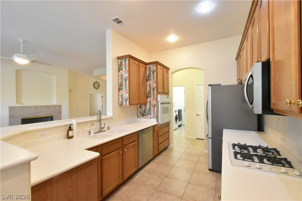 2312 Alpine Pointe, Las Vegas, NV 89134