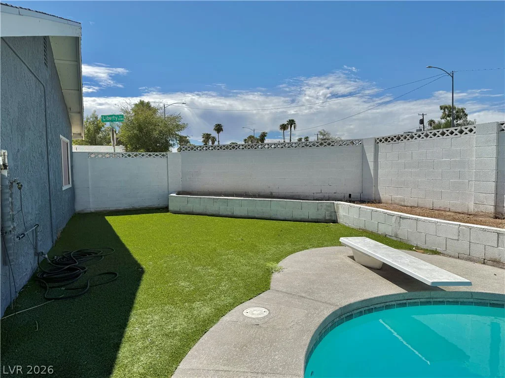 3000 LIBERTY, Las Vegas, NV 89121