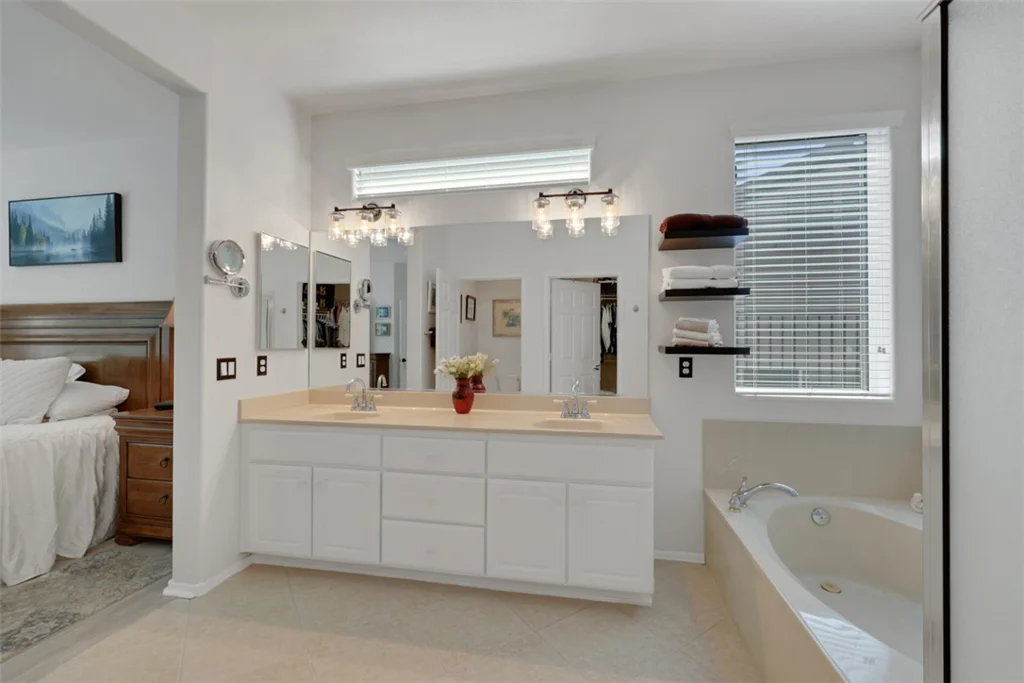 3047 Canal Walk, Henderson, NV 89052