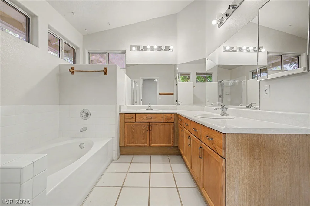825 Cypress Pines, Henderson, NV 89002