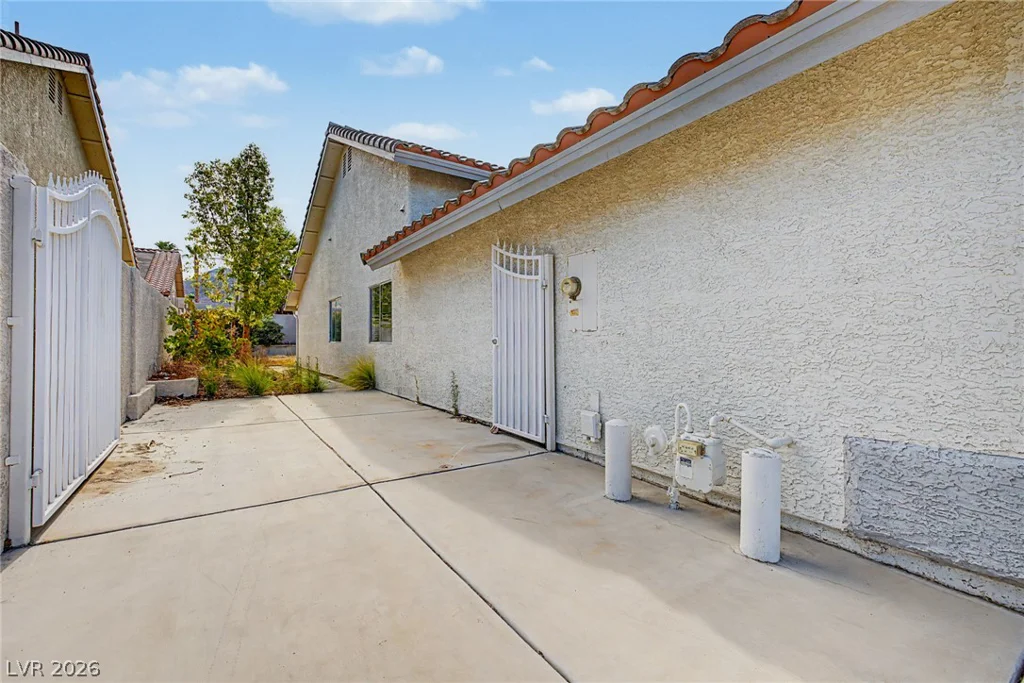825 Cypress Pines, Henderson, NV 89002