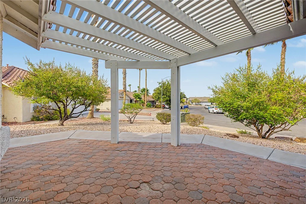 825 Cypress Pines, Henderson, NV 89002