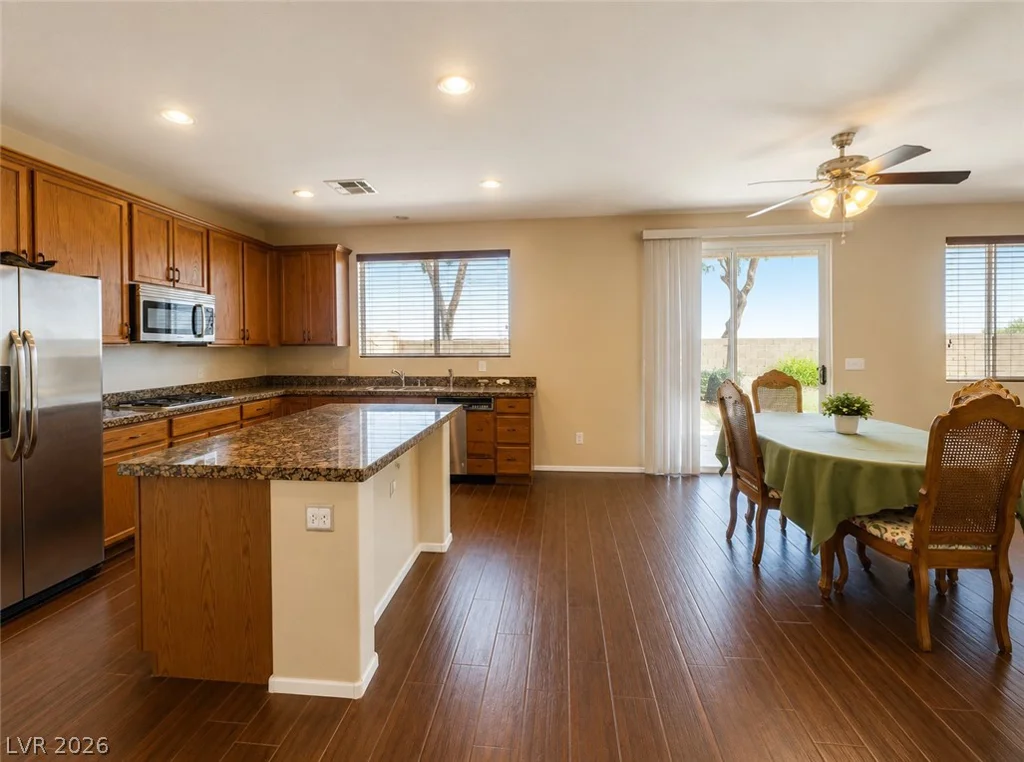 9044 Black Elk, Las Vegas, NV 89143
