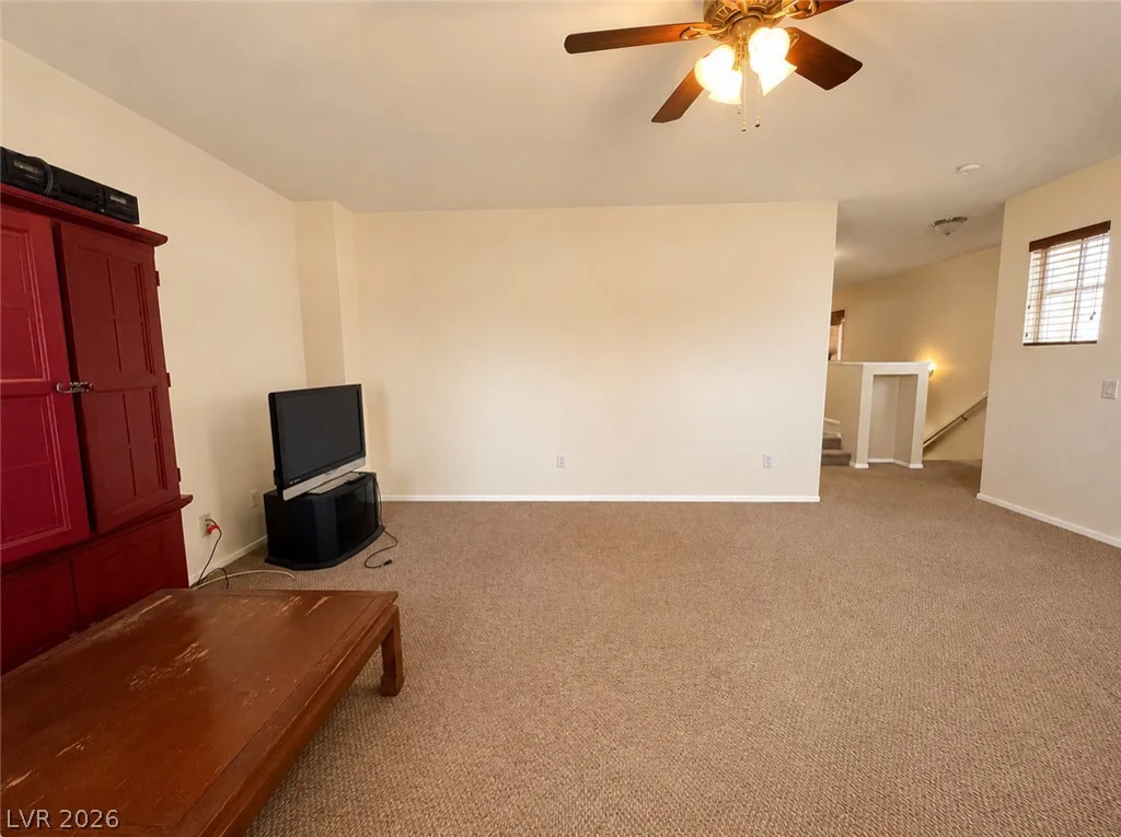 9044 Black Elk, Las Vegas, NV 89143