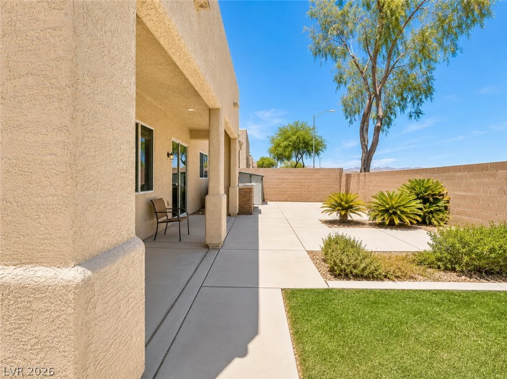 9044 Black Elk, Las Vegas, NV 89143