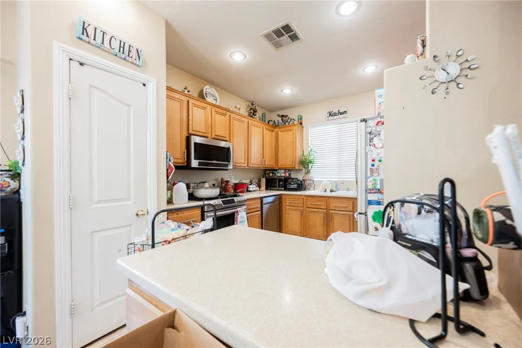 1541 Tillman Falls, Las Vegas, NV 89183
