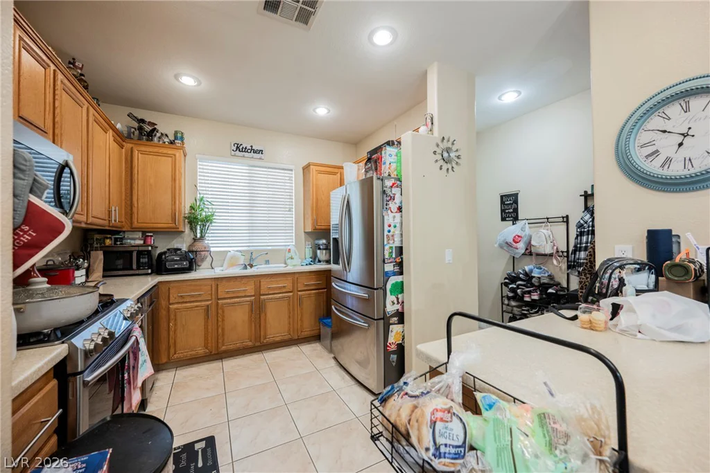 1541 Tillman Falls, Las Vegas, NV 89183