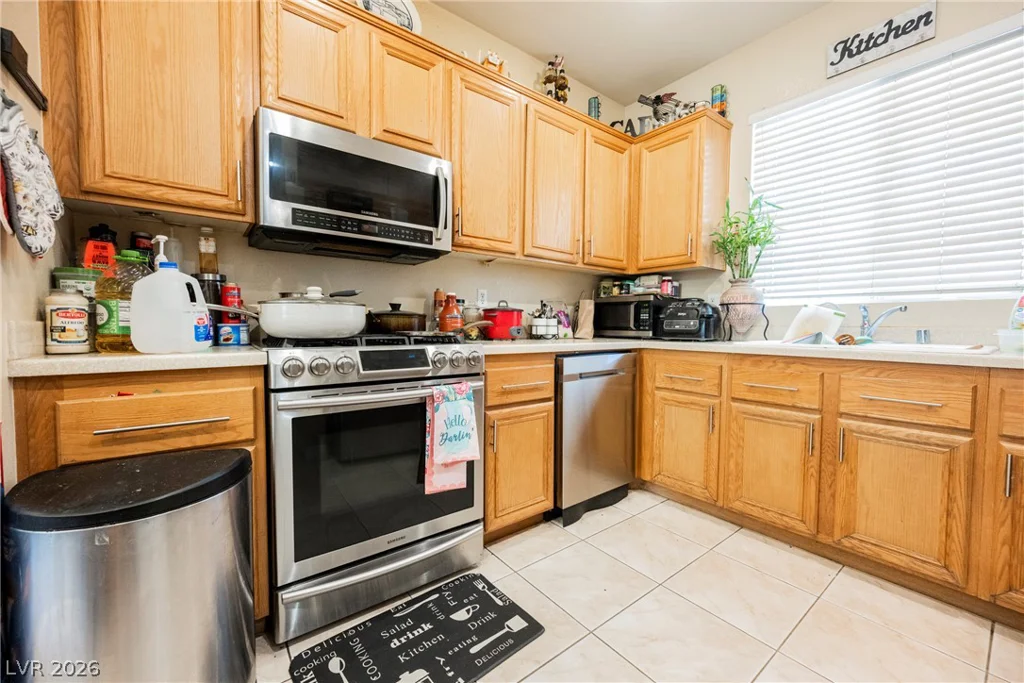 1541 Tillman Falls, Las Vegas, NV 89183