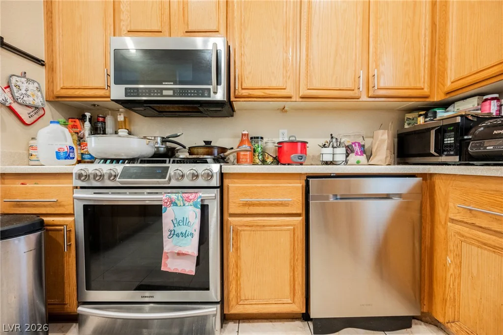 1541 Tillman Falls, Las Vegas, NV 89183