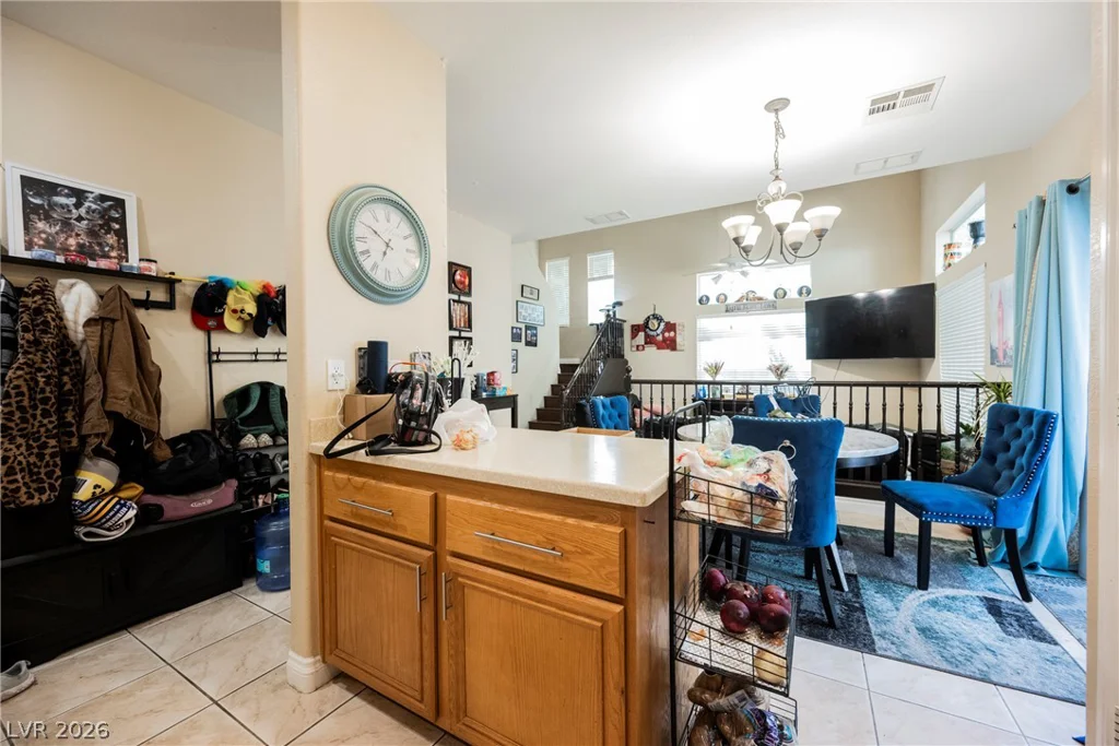 1541 Tillman Falls, Las Vegas, NV 89183
