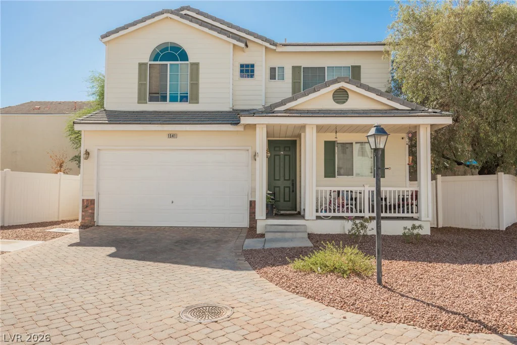 1541 Tillman Falls, Las Vegas, NV 89183