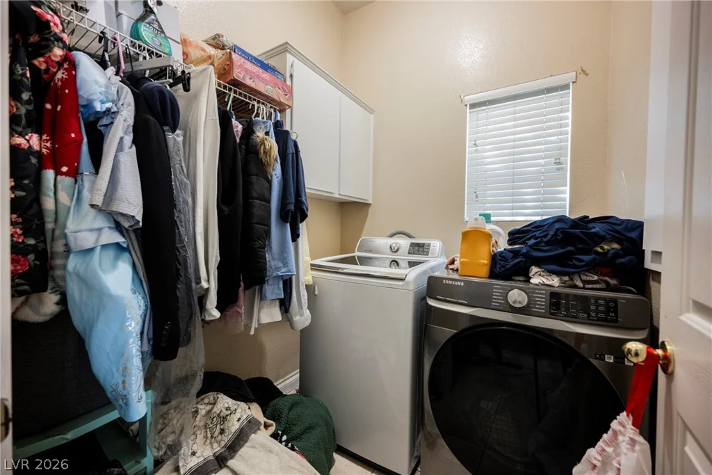 1541 Tillman Falls, Las Vegas, NV 89183