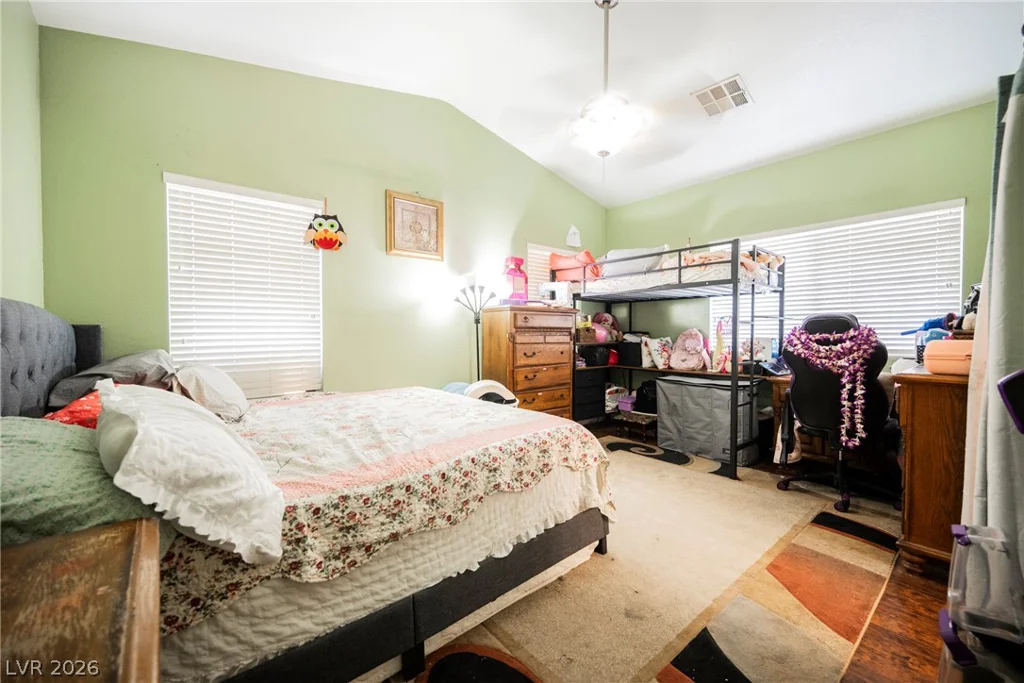 1541 Tillman Falls, Las Vegas, NV 89183