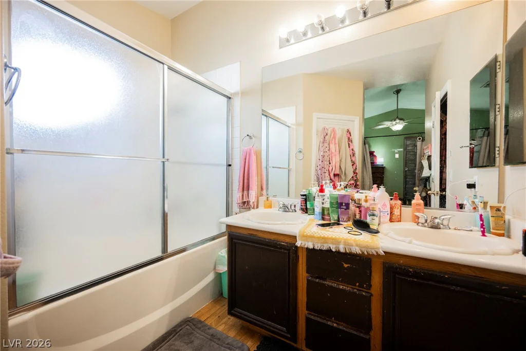 1541 Tillman Falls, Las Vegas, NV 89183