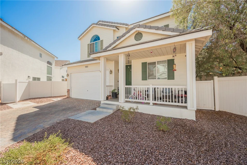 1541 Tillman Falls, Las Vegas, NV 89183